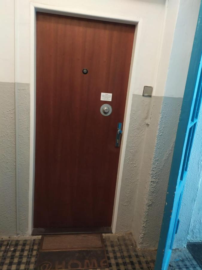 Pisqor Apartment - Self Check-In Bratislava Eksteriør billede